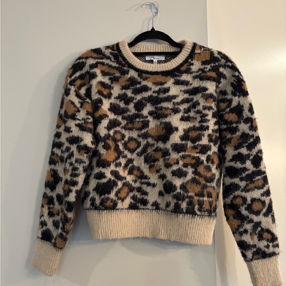 Edit By Nine Sweaters - Leopard Print Crew Neck Sweater